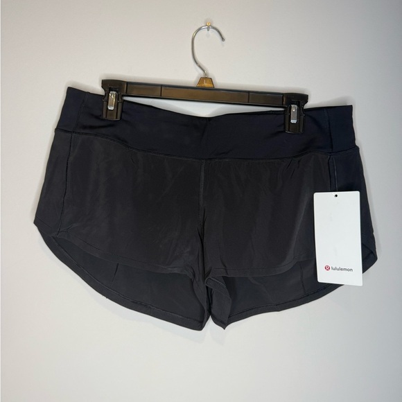 Speed Up Low-Rise Lined Short 2.5" - Picture 3 of 6